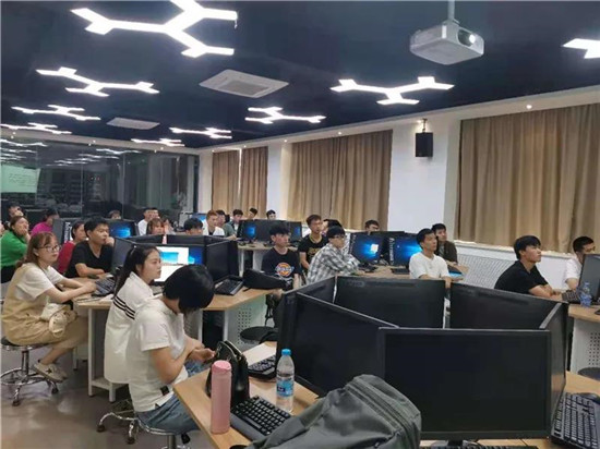 云和数据集团云和教育郑州中心